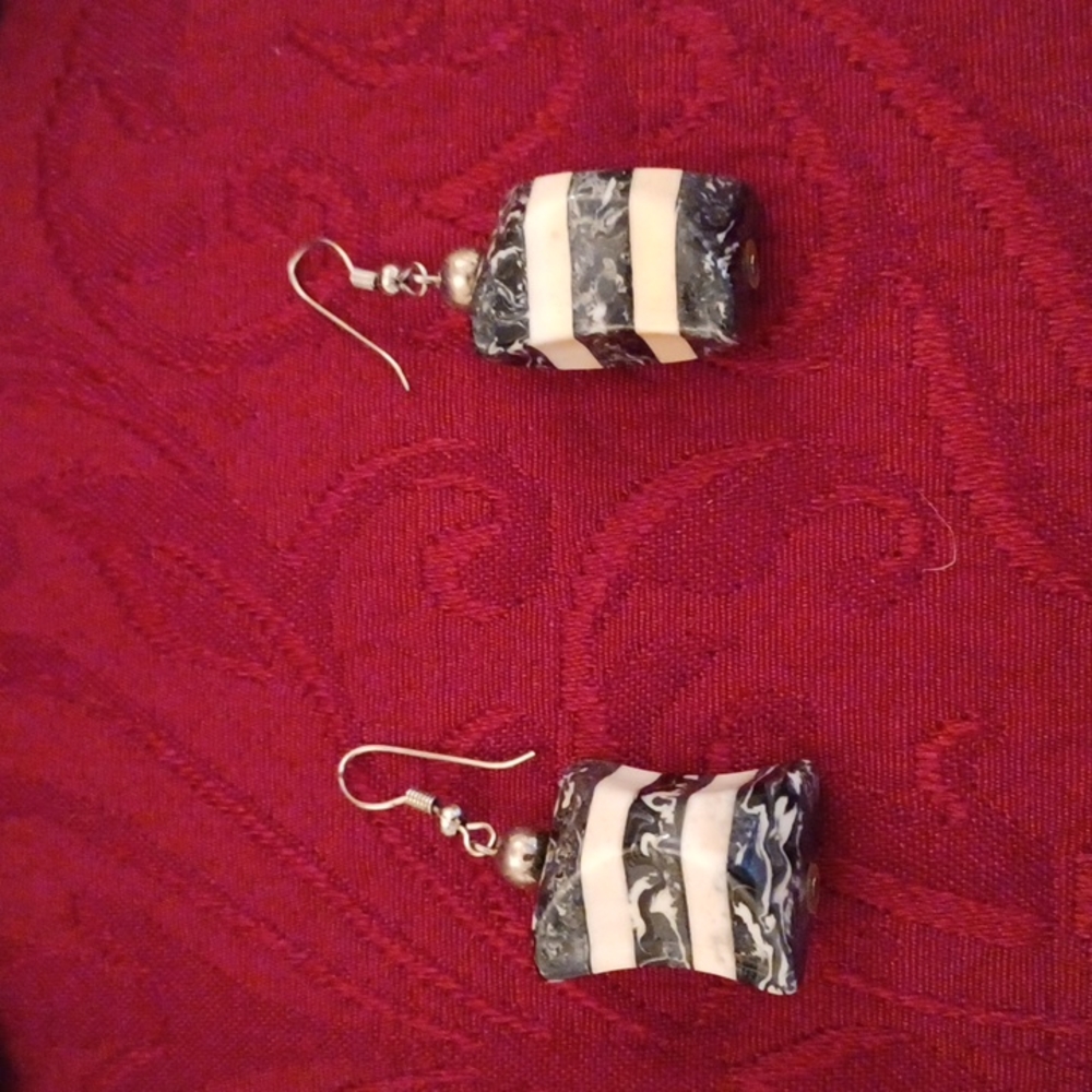 Chunky costume jewelry - Picture 2 of 7